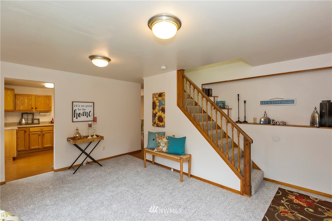 9784 West Belfair Valley Road Bremerton, WA 98312 - Photo 7 of 40 Gallery Image 7