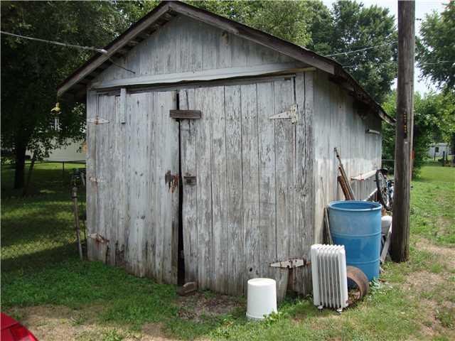 6620 South State Road 67 Pendleton, IN 46064 - Photo 2 of 5