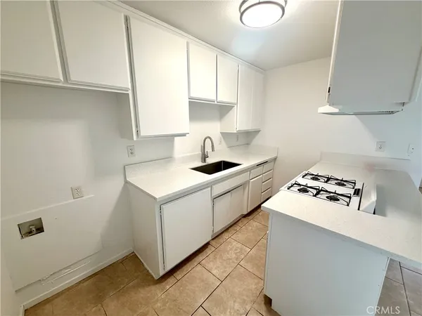 $1,630 | 354 East 1st Street, San Jacinto, CA 92583