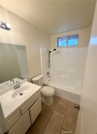 $1,630 | 354 East 1st Street, San Jacinto, CA 92583