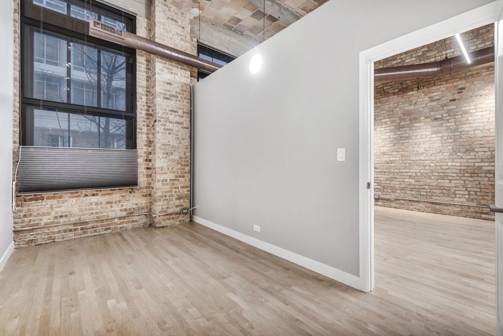 801 South Wells Street, Unit 101 Chicago, IL 60607 - Photo 18 of 33 a view of front door of house