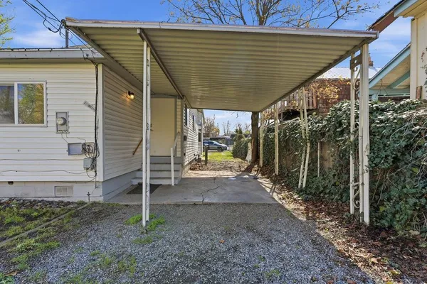 $175,000 | 1208 West Knox Avenue, Spokane, WA 99205