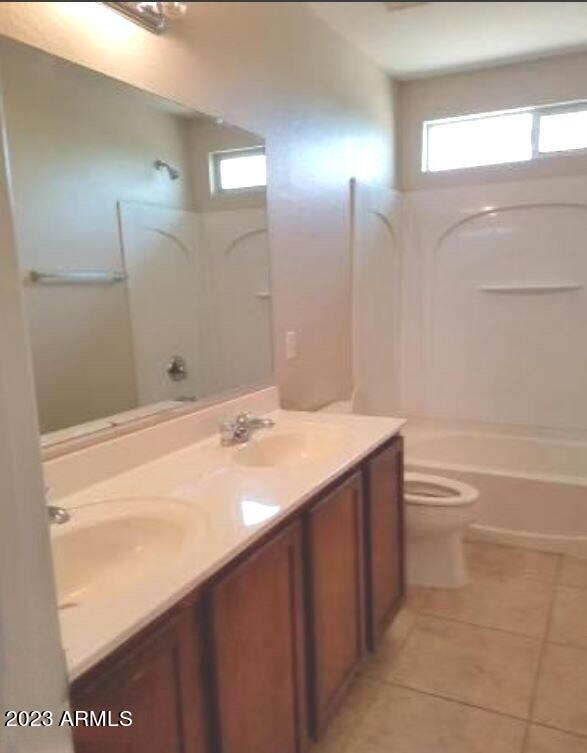 4662 East Pinto Valley Road San Tan Valley, AZ 85143 - Photo 14 of 29 Pinto Vallety Guest Bath