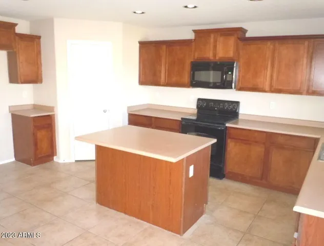 $1 | 4662 East Pinto Valley Road, San Tan Valley, AZ 85143