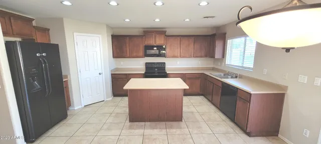 $1 | 4662 East Pinto Valley Road, San Tan Valley, AZ 85143