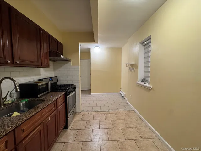$2,300 | 1009 Ward Avenue, Unit 1 | Soundview-Bruckner