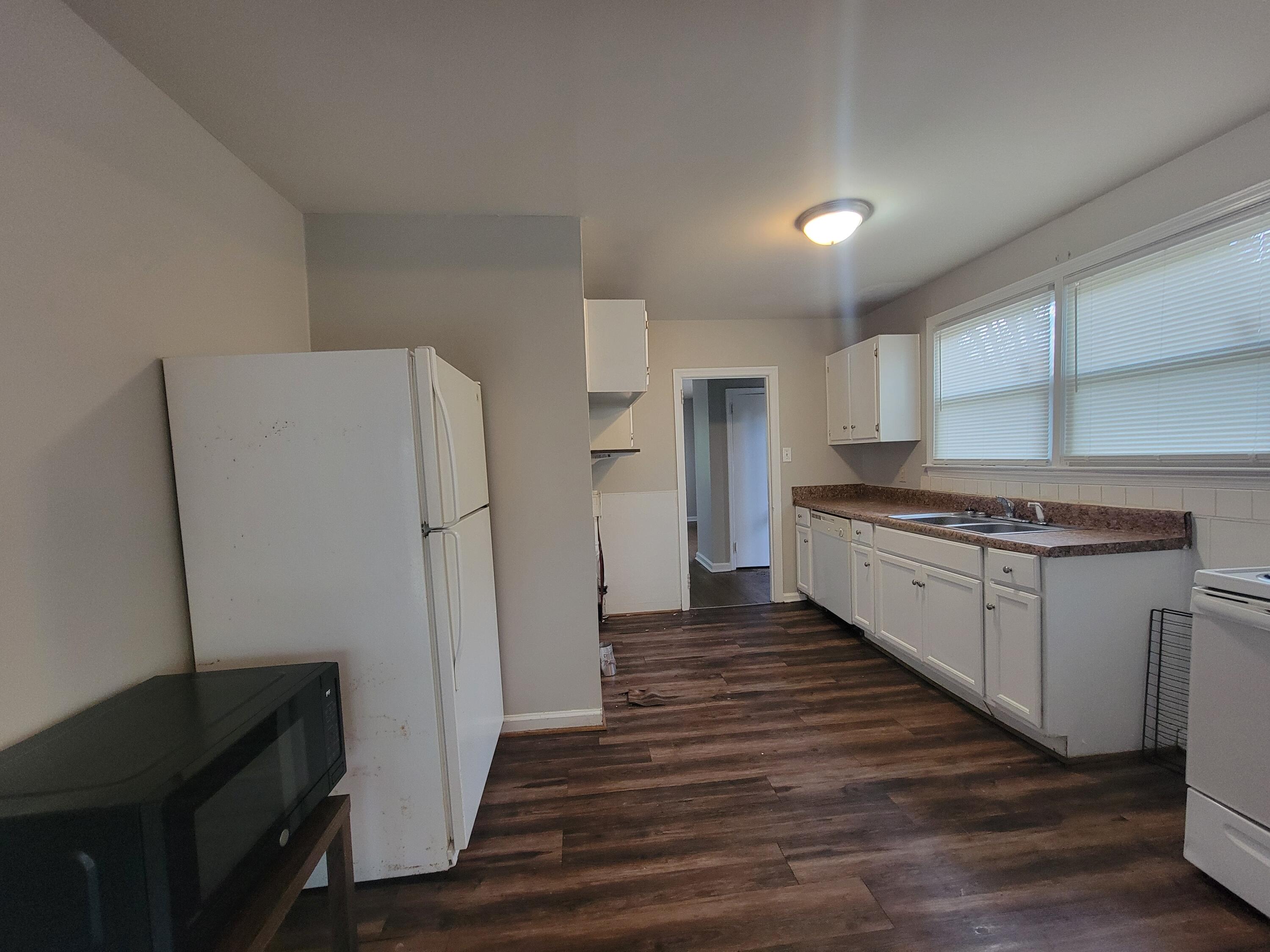 2826 Thomas Lane Augusta, GA 30906 - Photo 9 of 17 20260331_155903