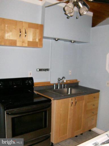 1905 Hilltop Road Pasadena, MD 21122 - Photo 7 of 13 Kitchen