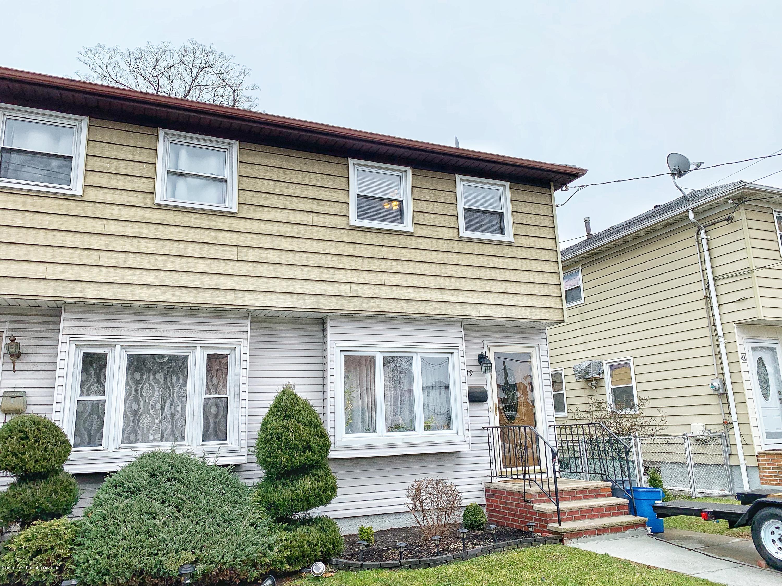 39 Willowbrook Road Staten Island, NY 10302 - Photo 2 of 22 IMG_1835