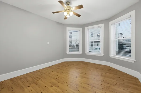 $3,000 | 20 Bennett Street, Unit 1L, Beverly, MA 01915