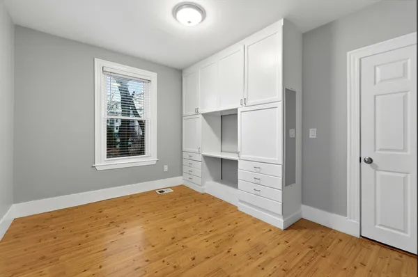 $3,000 | 20 Bennett Street, Unit 1L, Beverly, MA 01915