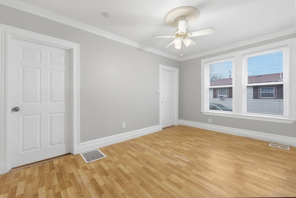 20 Bennett Street, Unit 1L Beverly, MA 01915 - Photo 8 of 22 a view of an empty room with a window
