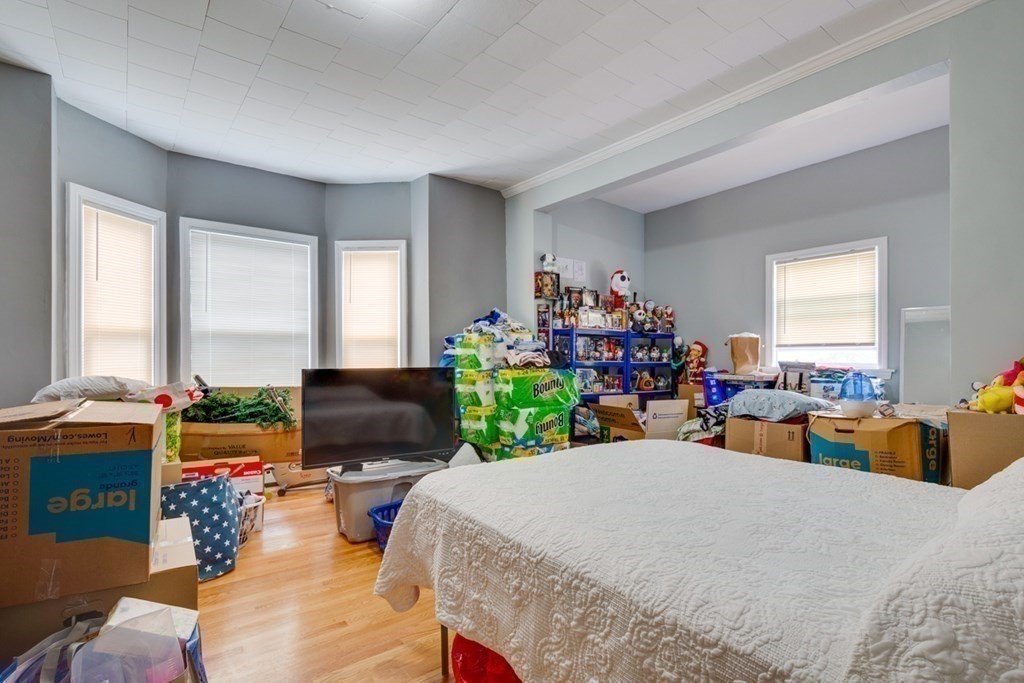 28 Washington Street Stoneham, MA 02180 - Photo 13 of 21