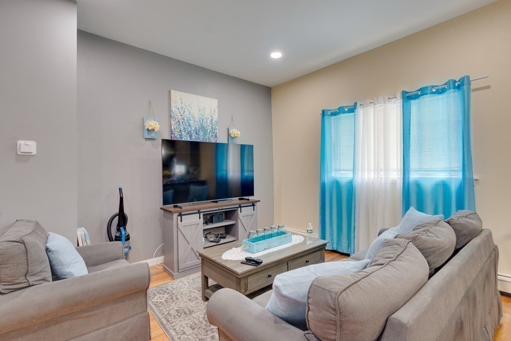 28 Washington Street Stoneham, MA 02180 - Photo 7 of 21