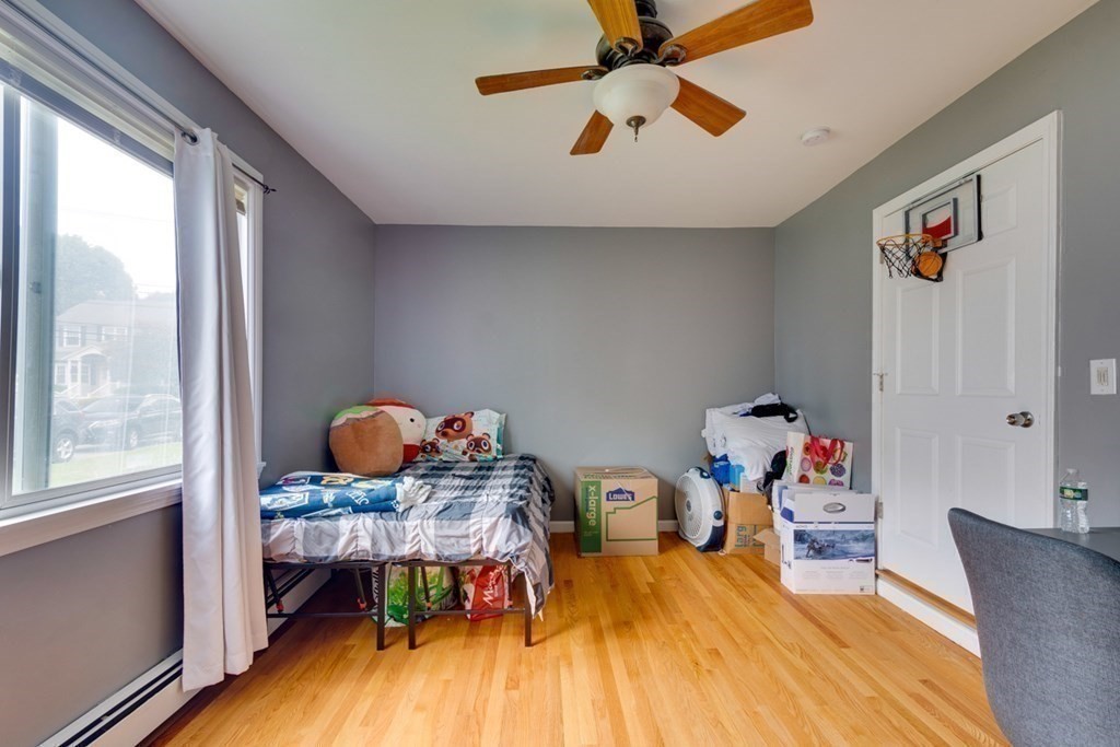28 Washington Street Stoneham, MA 02180 - Photo 9 of 21