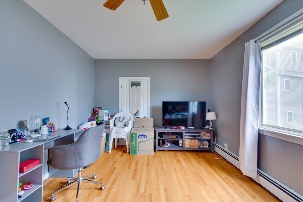 28 Washington Street Stoneham, MA 02180 - Photo 10 of 21