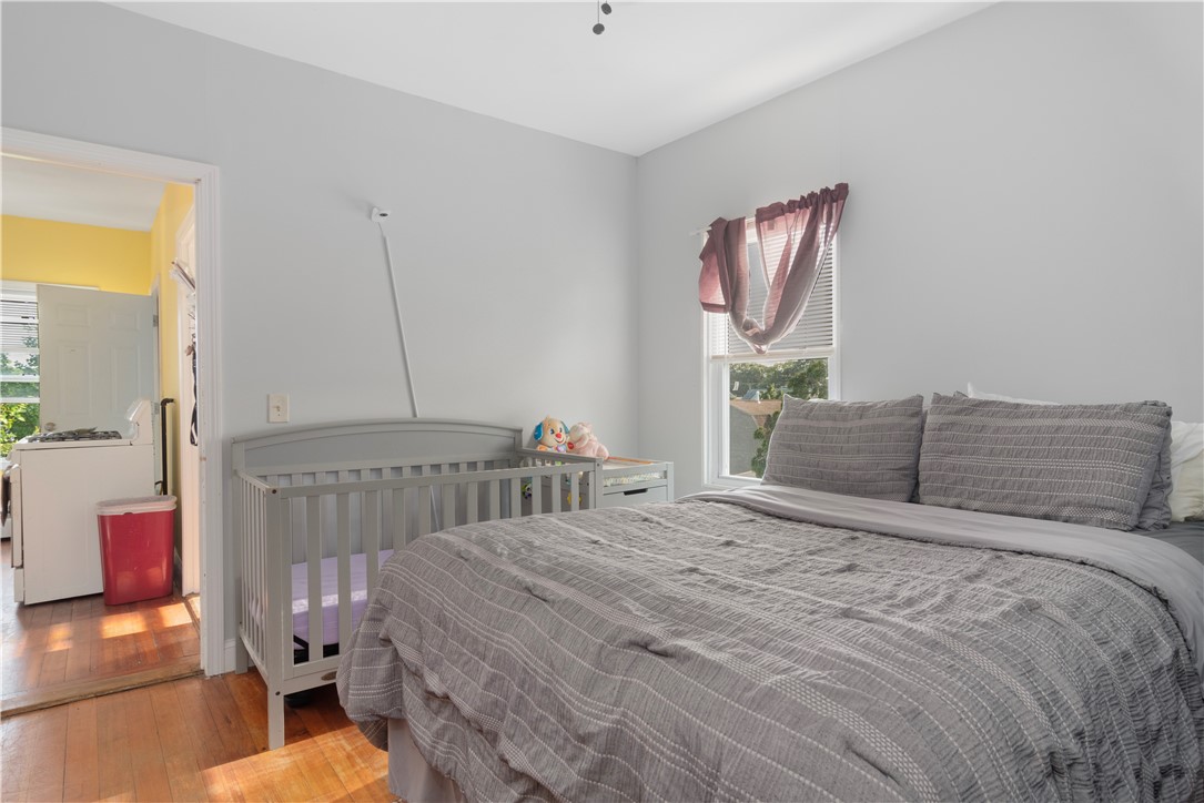 32 Hazel Street Pawtucket, RI 02860 - Photo 10 of 37 THIRD FLOOR