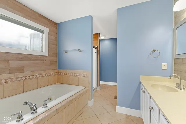 $445,000 | 6686 Woodcrest Drive, Avon, IN 46123