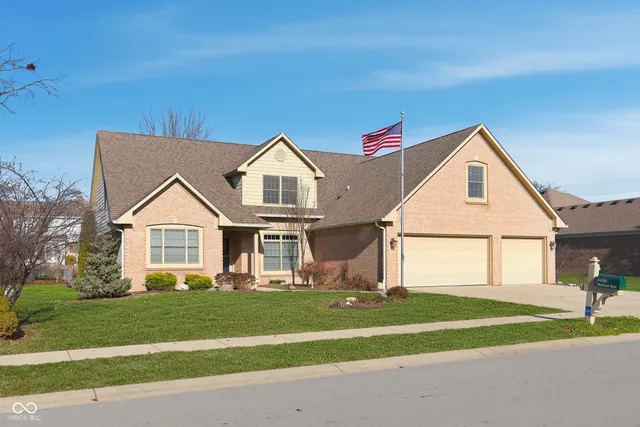 $445,000 | 6686 Woodcrest Drive, Avon, IN 46123