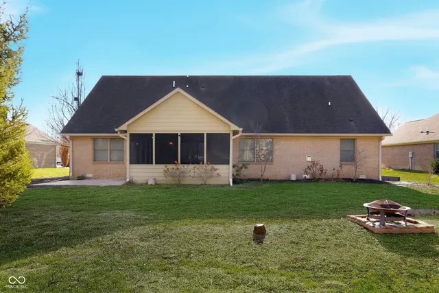 $445,000 | 6686 Woodcrest Drive, Avon, IN 46123