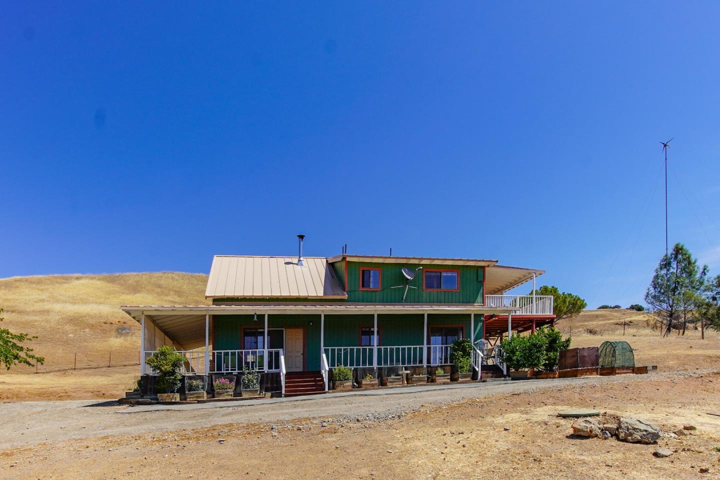 20013 Panoche Road Paicines, CA 95043 - Photo 3 of 75 Gallery Image 3