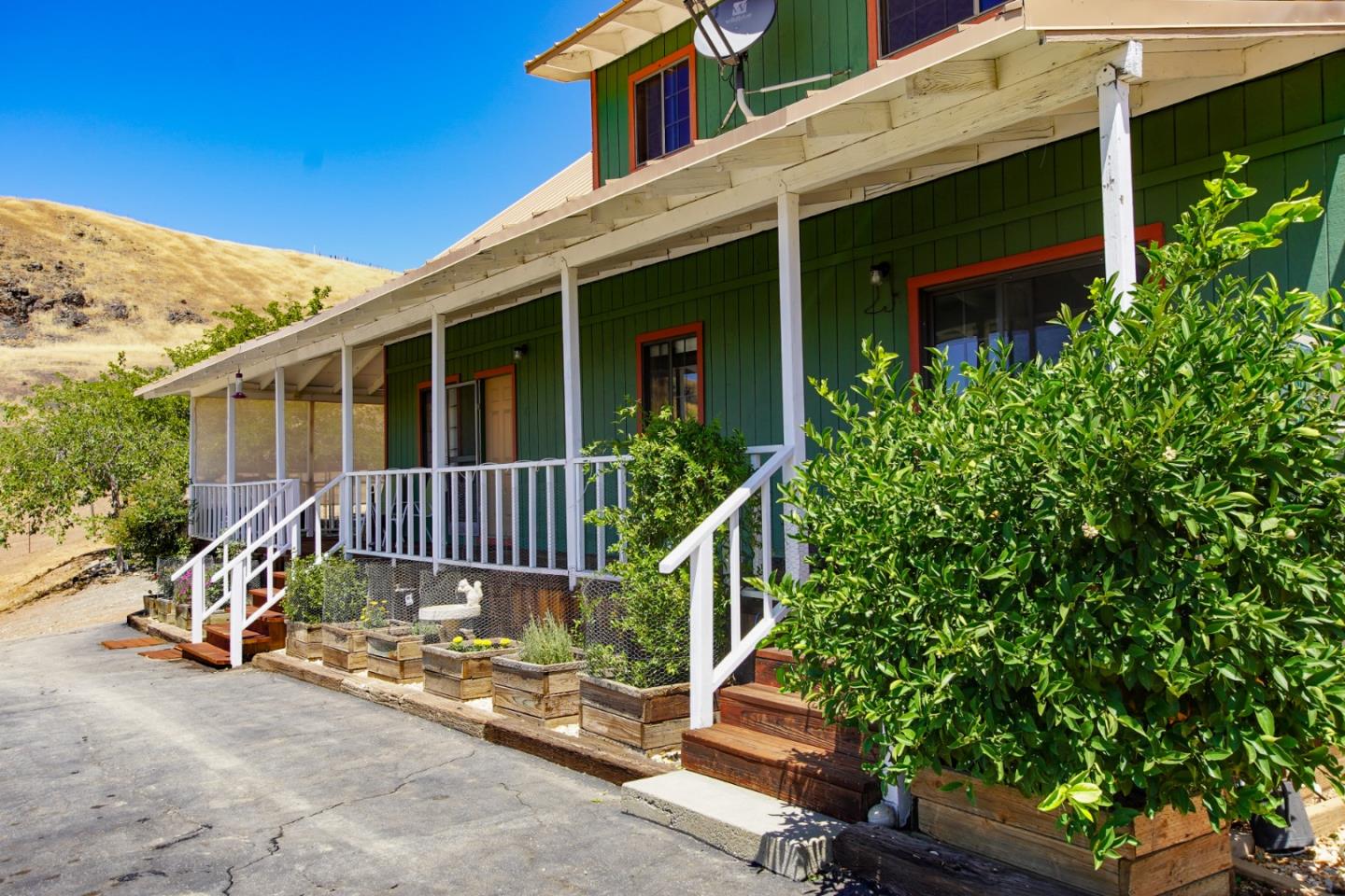 20013 Panoche Road Paicines, CA 95043 - Photo 50 of 75 Gallery Image 50