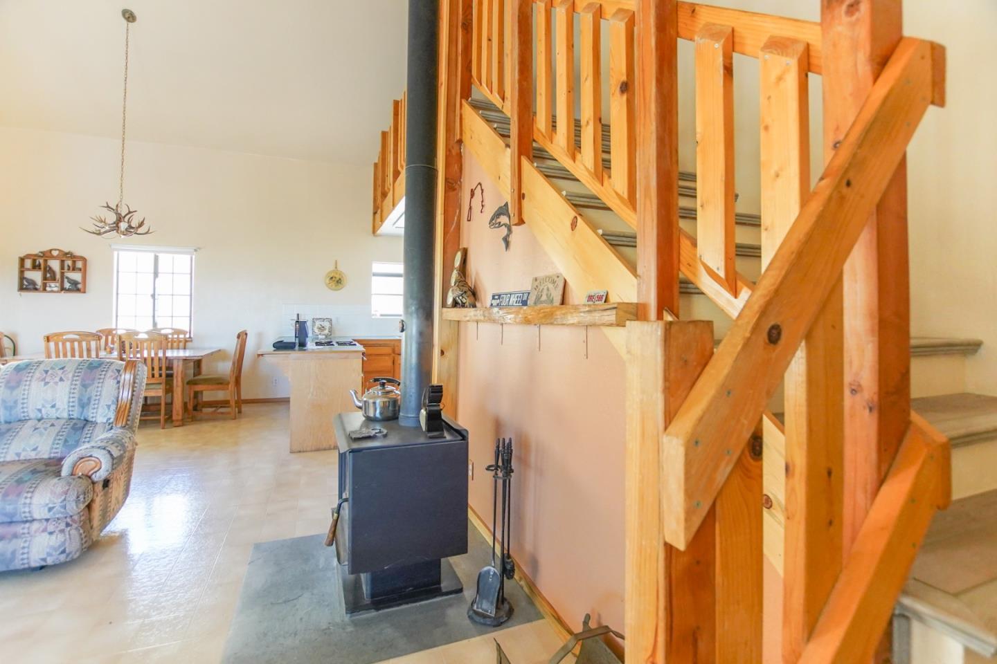20013 Panoche Road Paicines, CA 95043 - Photo 8 of 75 Gallery Image 8