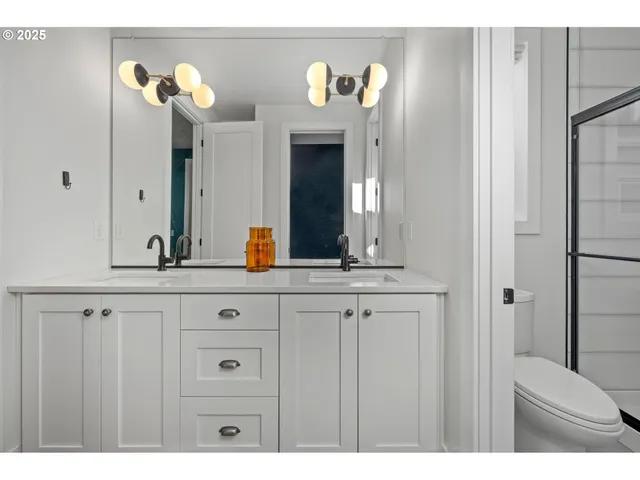 $975,000 | 27776 Southwest Larkspur Terrace, Wilsonville, OR 97070