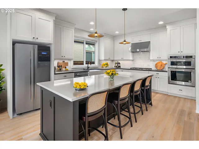 $975,000 | 27776 Southwest Larkspur Terrace, Wilsonville, OR 97070