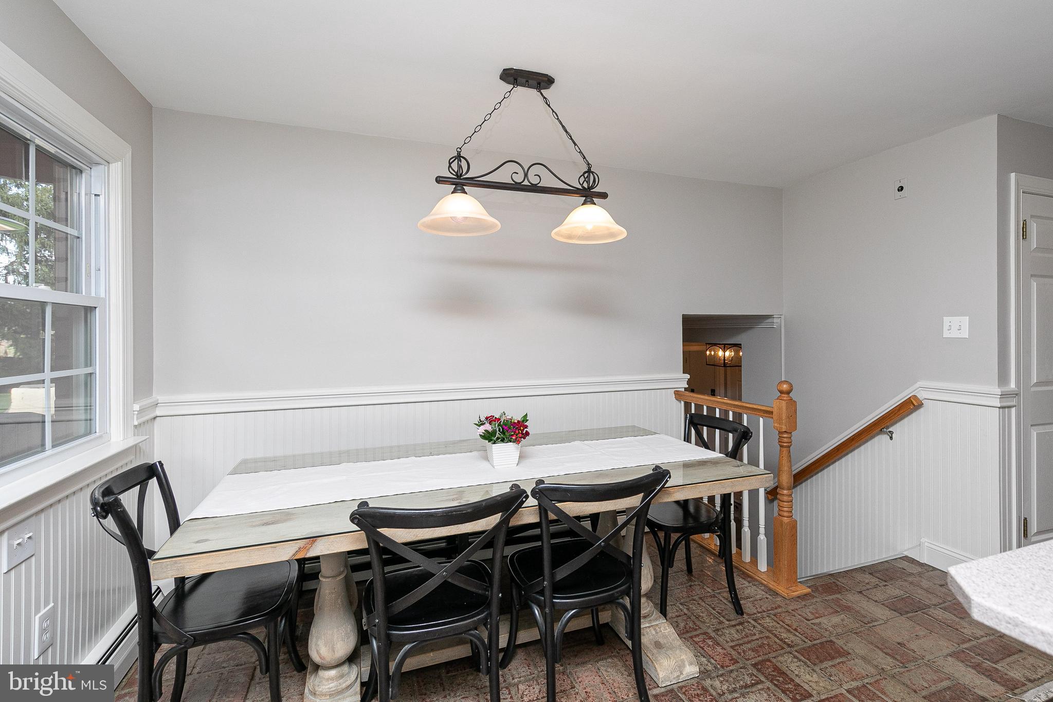 456 Sugarmill Road Huntingdon Valley, PA 19006 - Photo 14 of 39 Kitchen