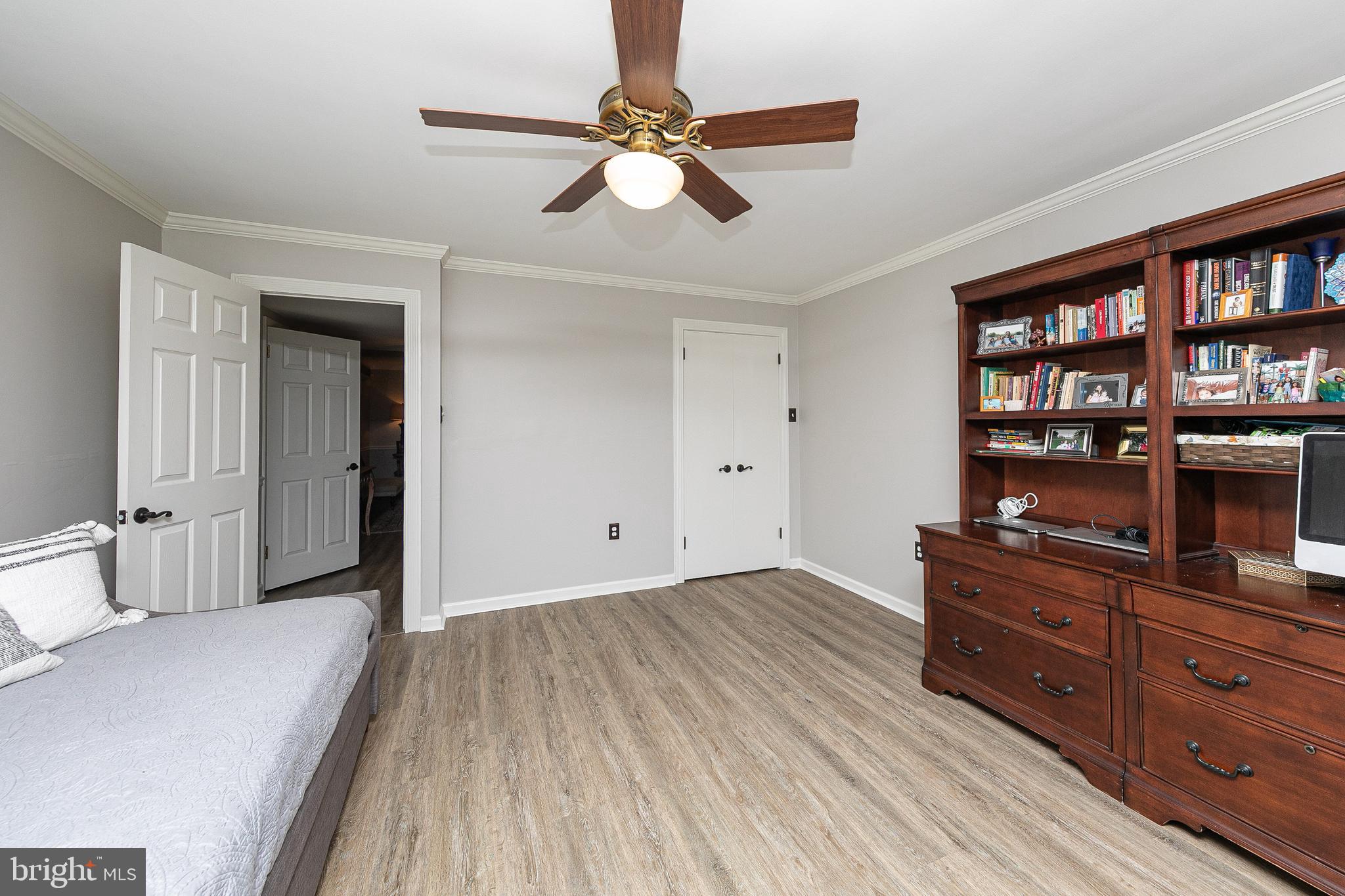 456 Sugarmill Road Huntingdon Valley, PA 19006 - Photo 19 of 39 Den/5th Bedroom