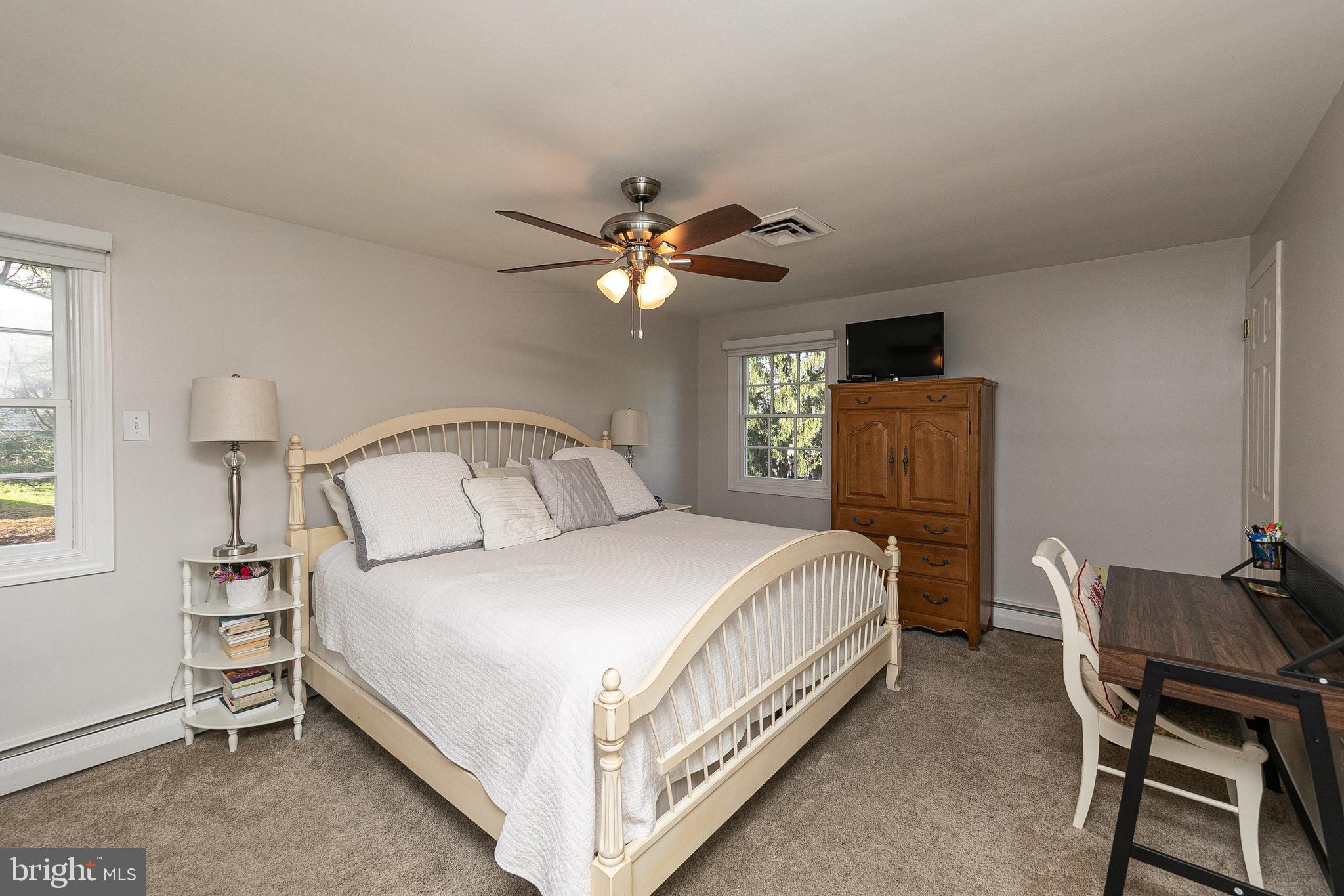 456 Sugarmill Road Huntingdon Valley, PA 19006 - Photo 25 of 39 Primary Bedroom