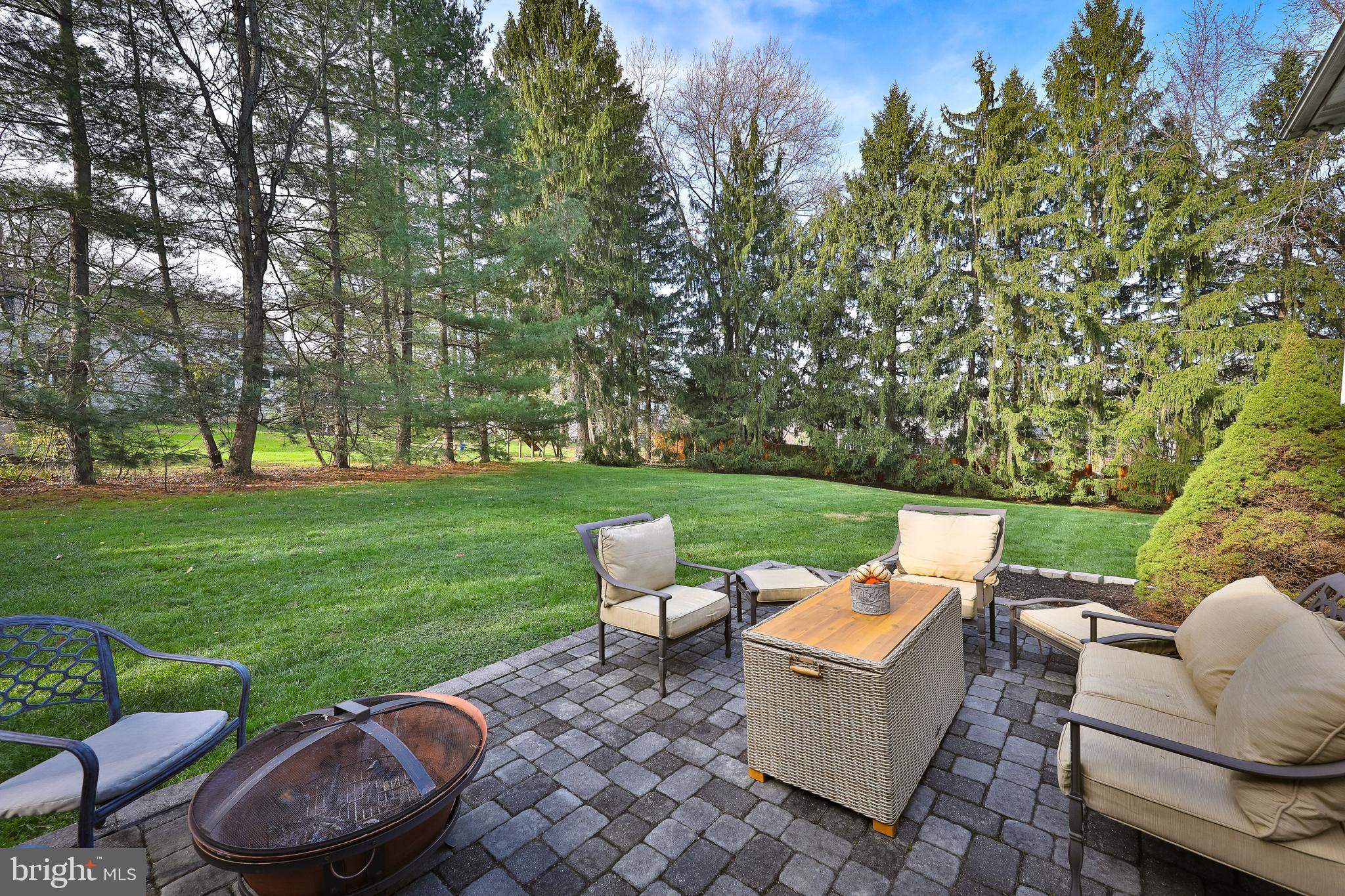 456 Sugarmill Road Huntingdon Valley, PA 19006 - Photo 38 of 39 Patio