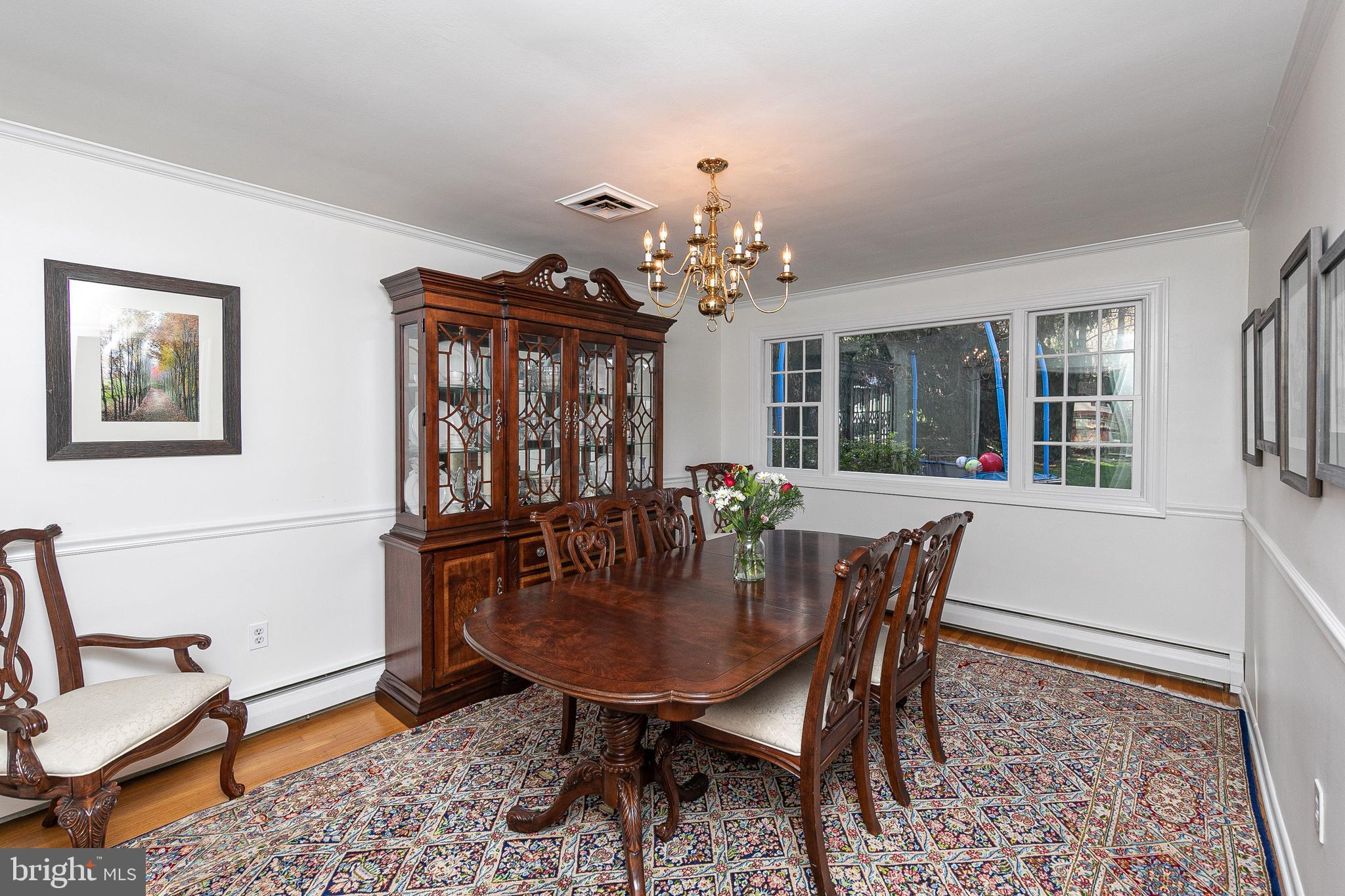 456 Sugarmill Road Huntingdon Valley, PA 19006 - Photo 8 of 39 Dining Room