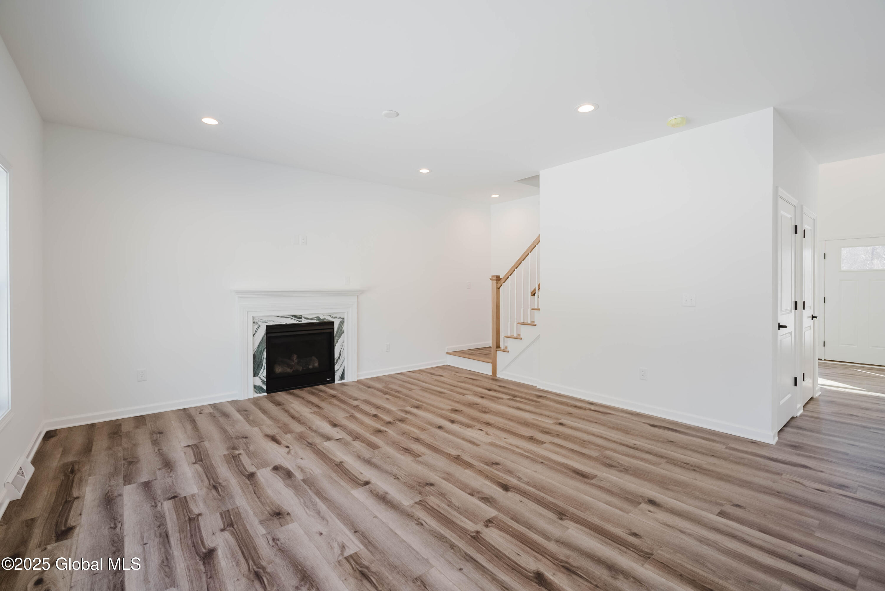 23 Plant Road Halfmoon, NY 12065 - Photo 15 of 65 15