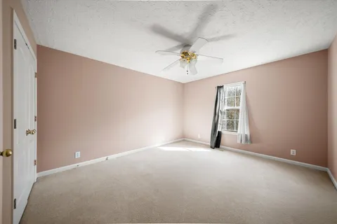 $365,000 | 1227 Highland Hills Drive, La Vergne, TN 37086