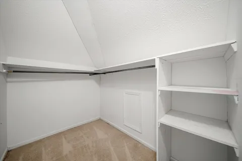 $365,000 | 1227 Highland Hills Drive, La Vergne, TN 37086