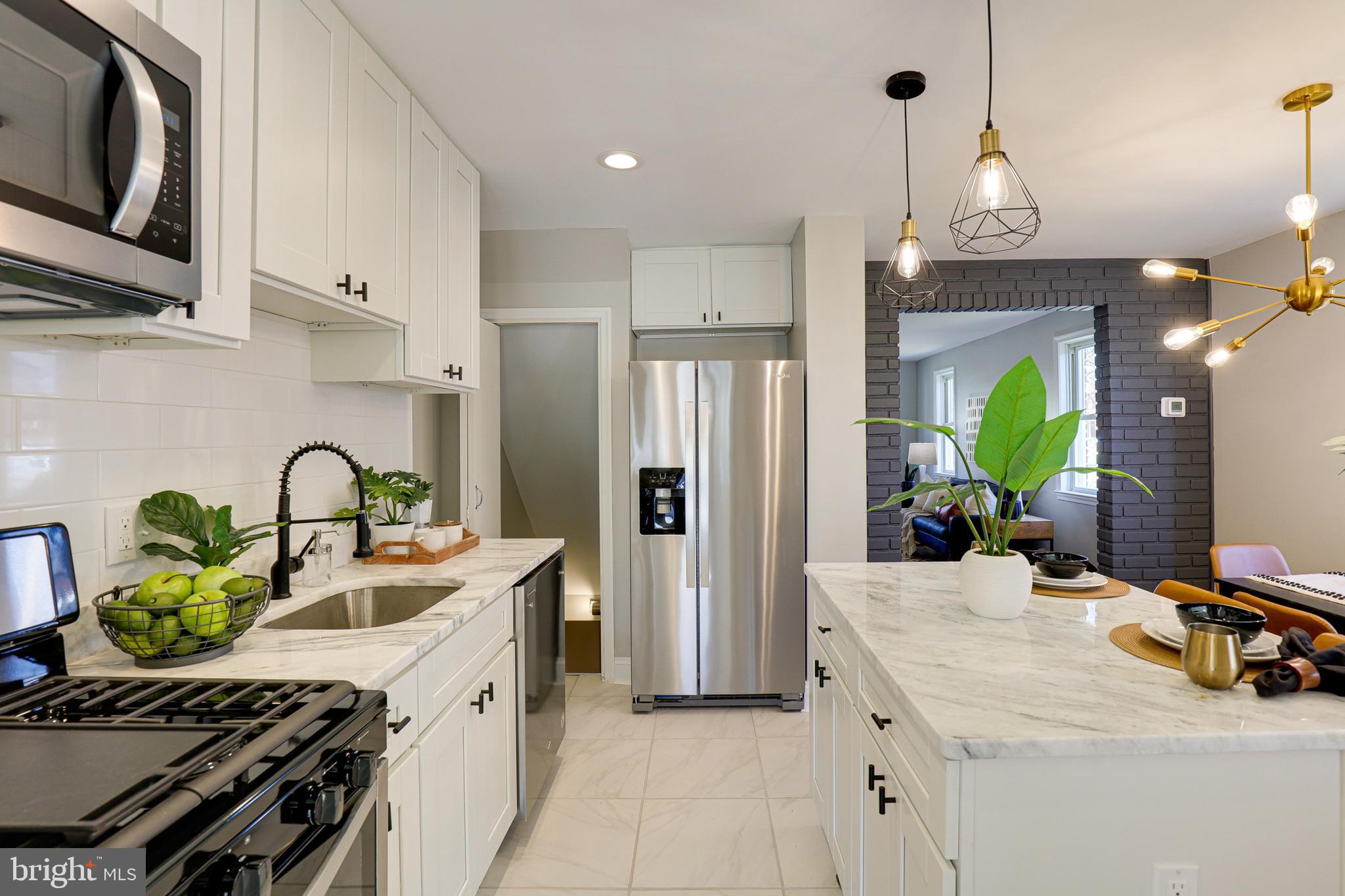 7919 Kavanagh Road Baltimore, MD 21222 - Photo 12 of 32