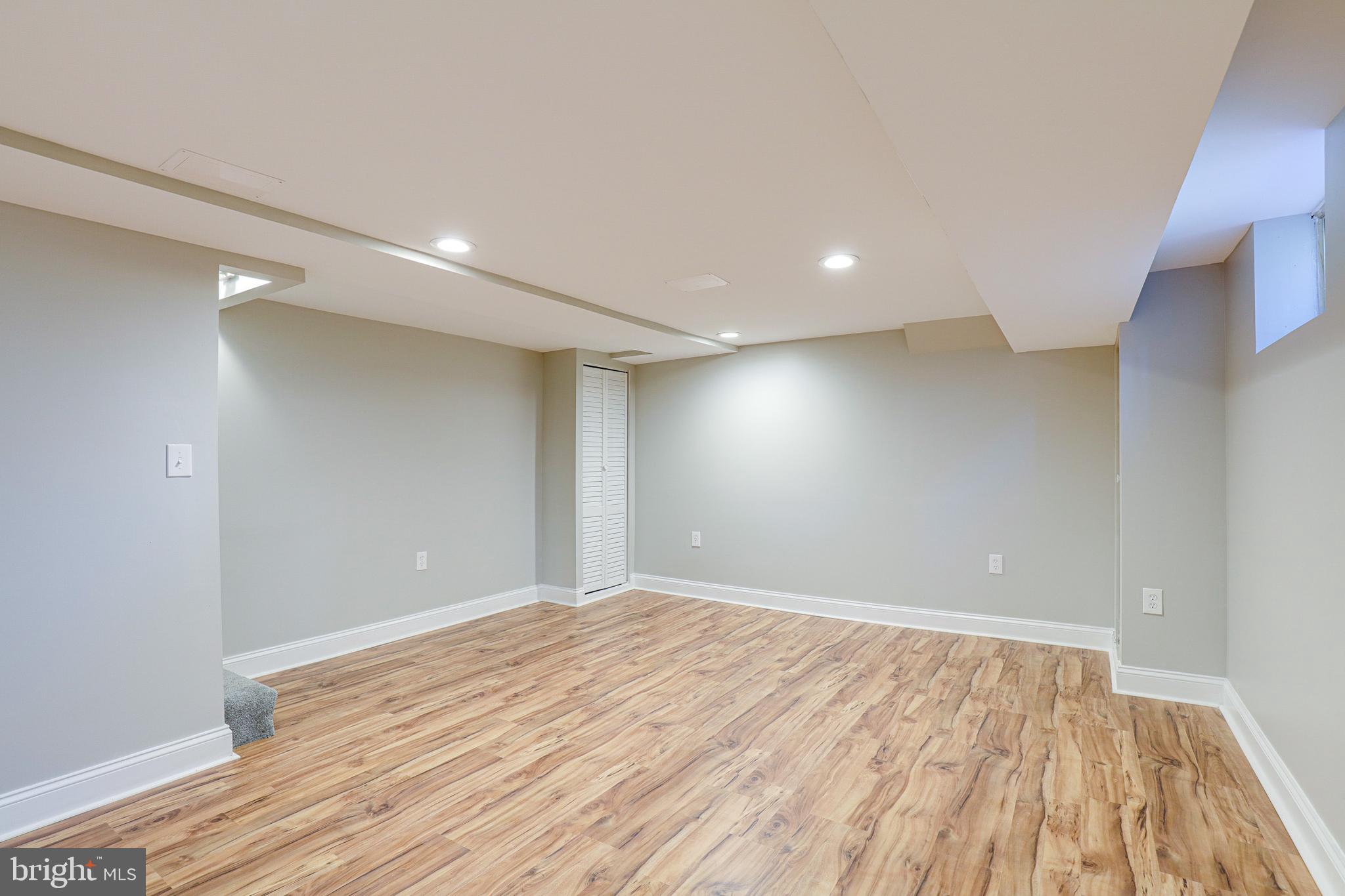 7919 Kavanagh Road Baltimore, MD 21222 - Photo 26 of 32