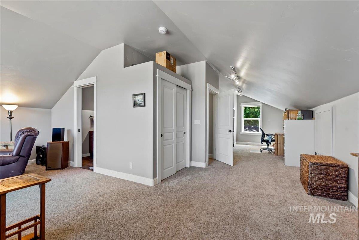 5410 West Beacon Light Road Eagle, ID 83616 - Photo 21 of 50