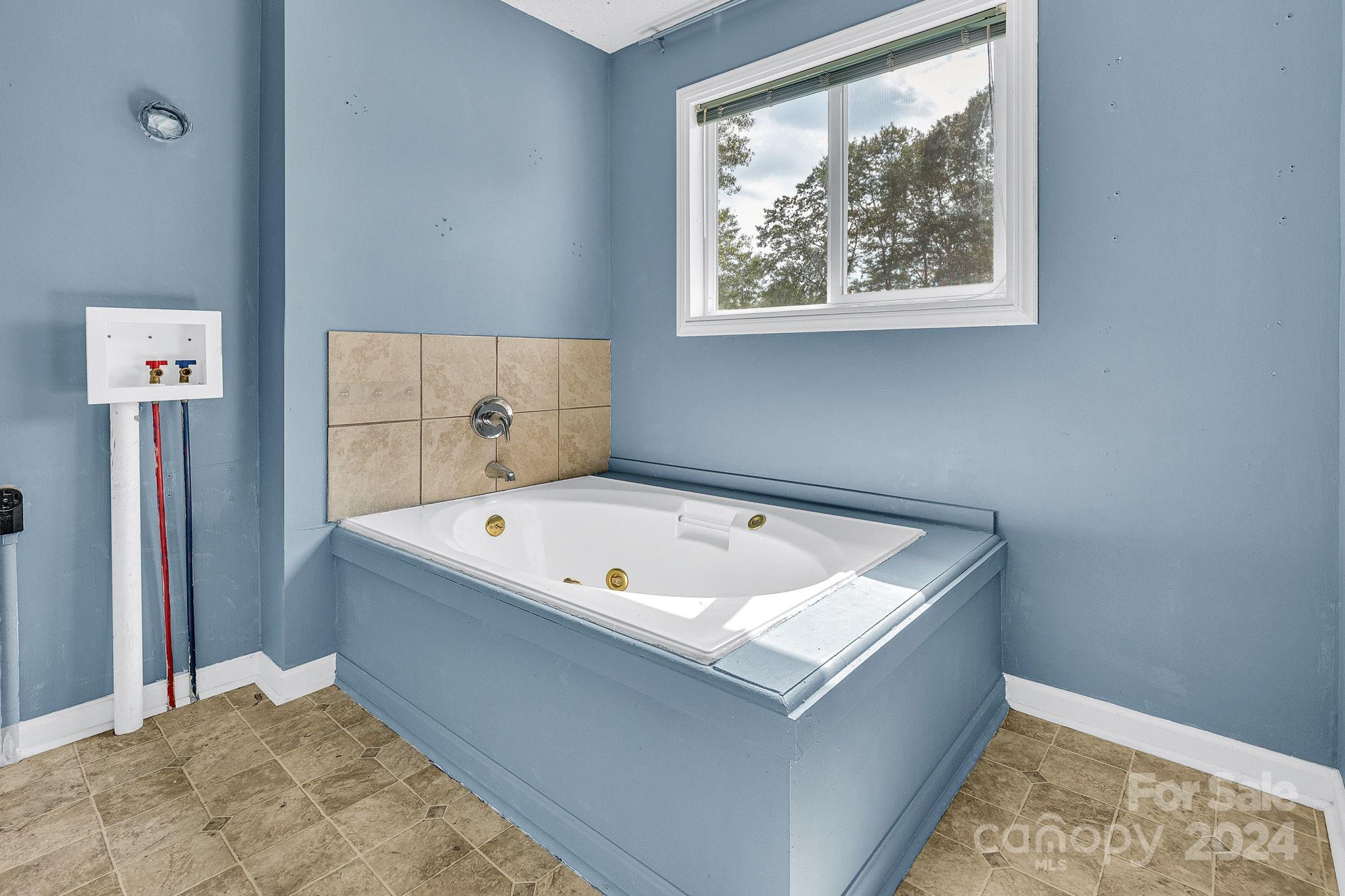 251 Abernathy Road, Unit 6 Inman, SC 29349 - Photo 16 of 33