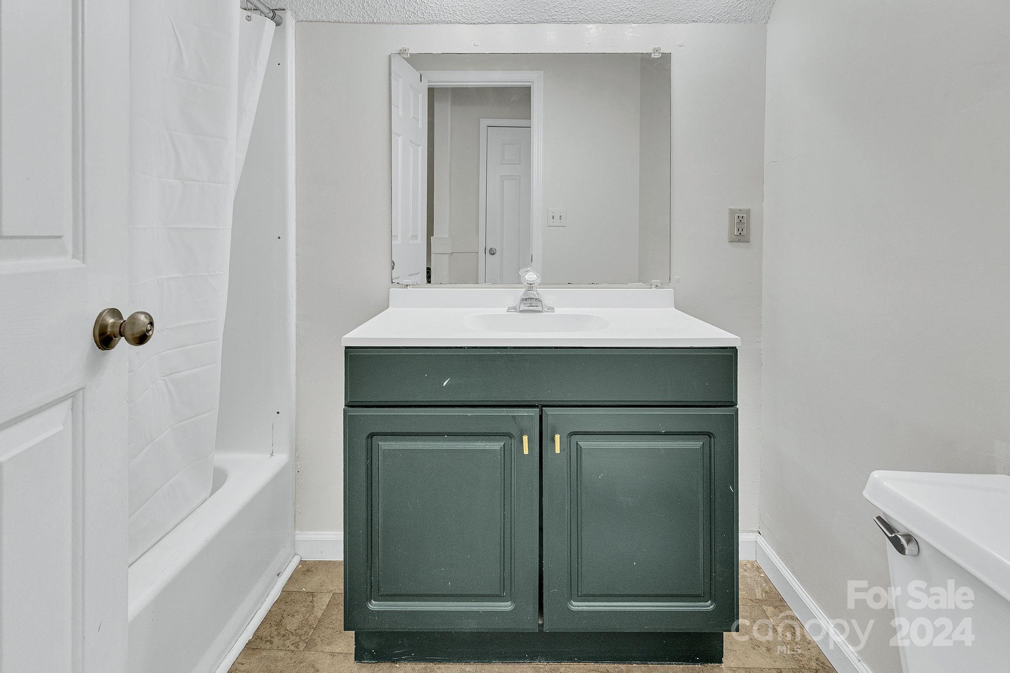 251 Abernathy Road, Unit 6 Inman, SC 29349 - Photo 22 of 33