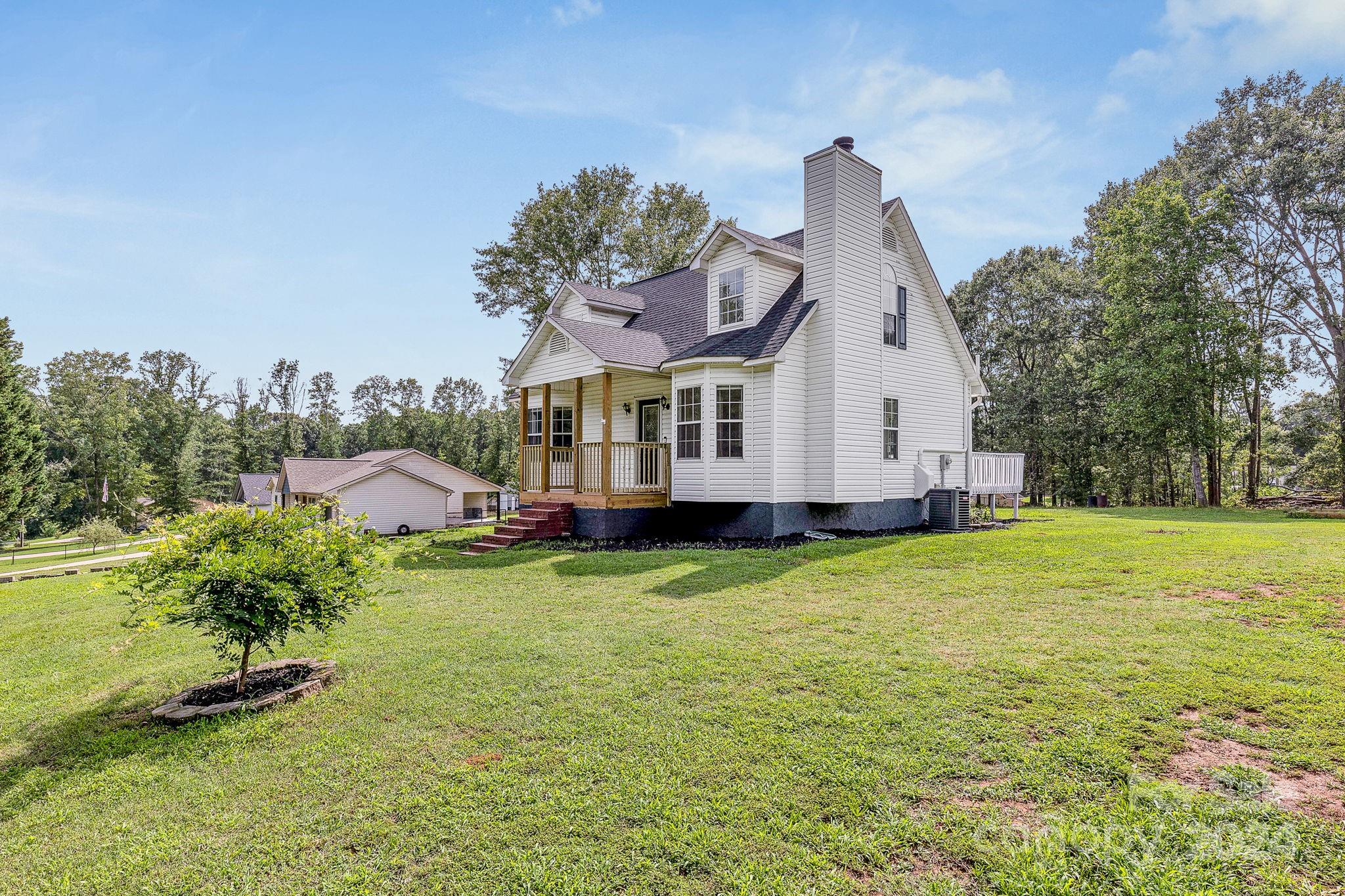 251 Abernathy Road, Unit 6 Inman, SC 29349 - Photo 3 of 33