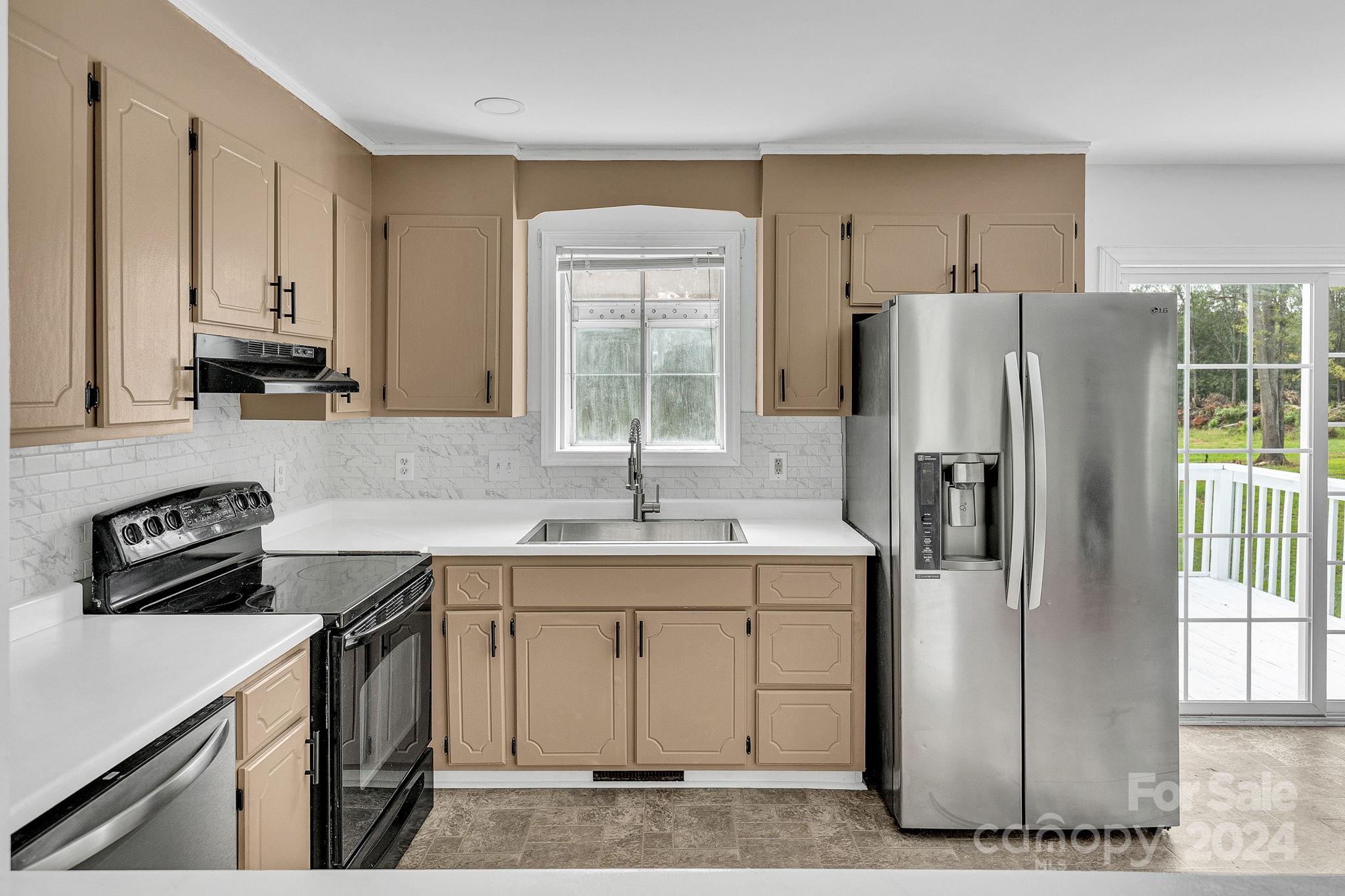 251 Abernathy Road, Unit 6 Inman, SC 29349 - Photo 8 of 33