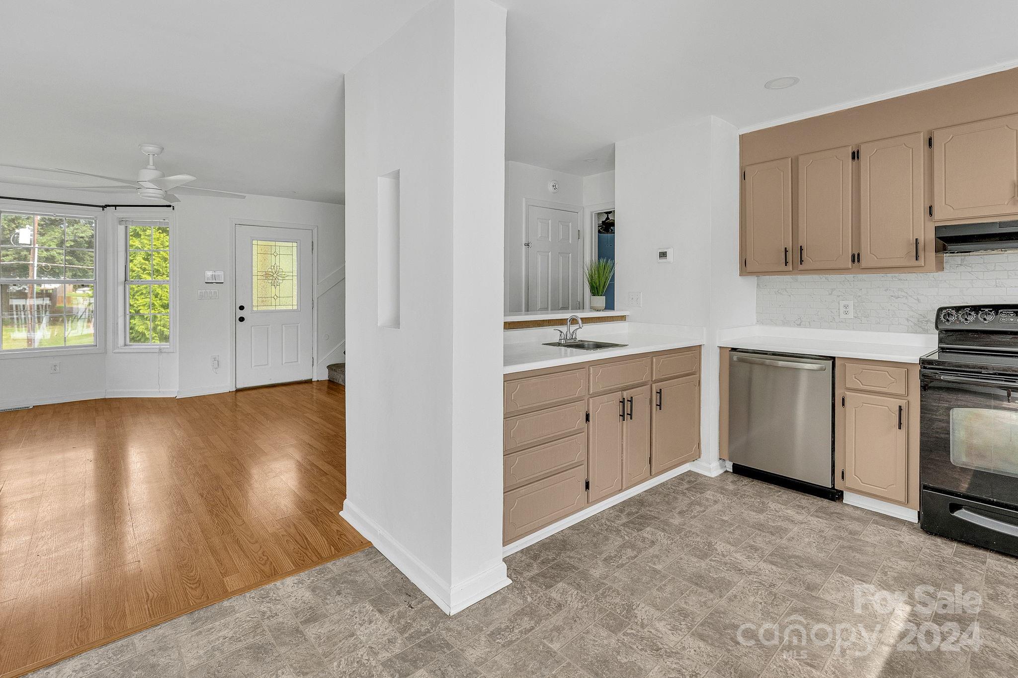 251 Abernathy Road, Unit 6 Inman, SC 29349 - Photo 10 of 33