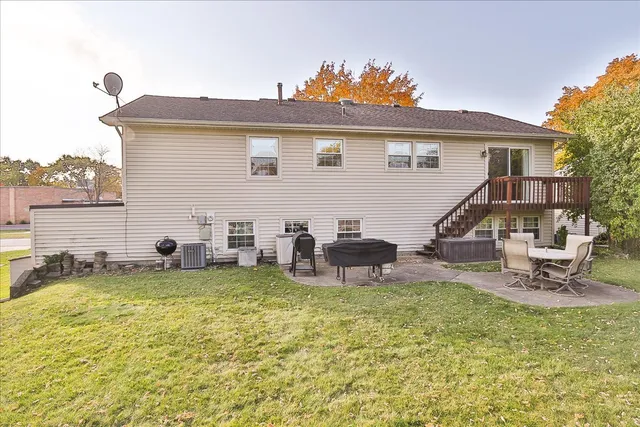 $515,000 | 760 Checker Drive, Buffalo Grove, IL 60089