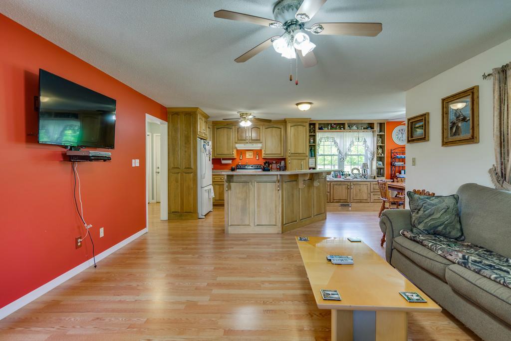 36 Valley Road Lawrenceburg, TN 38464 - Photo 8 of 30 Gallery Image 8