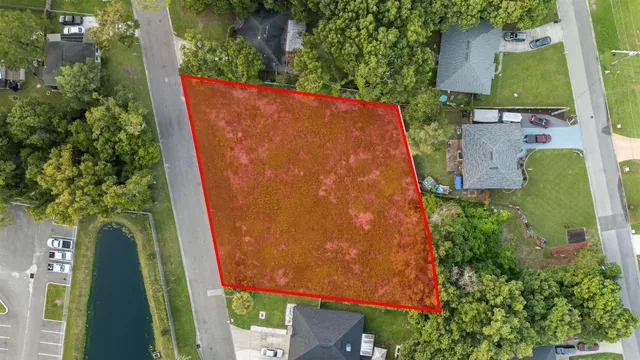 a view of a room with an empty space