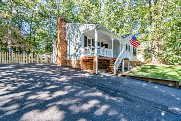 $2,100 | 3434 Castlebury Drive, Chester, VA 23831
