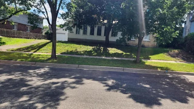 $204,900 | 621 8th Avenue North, St. Cloud, MN 56303